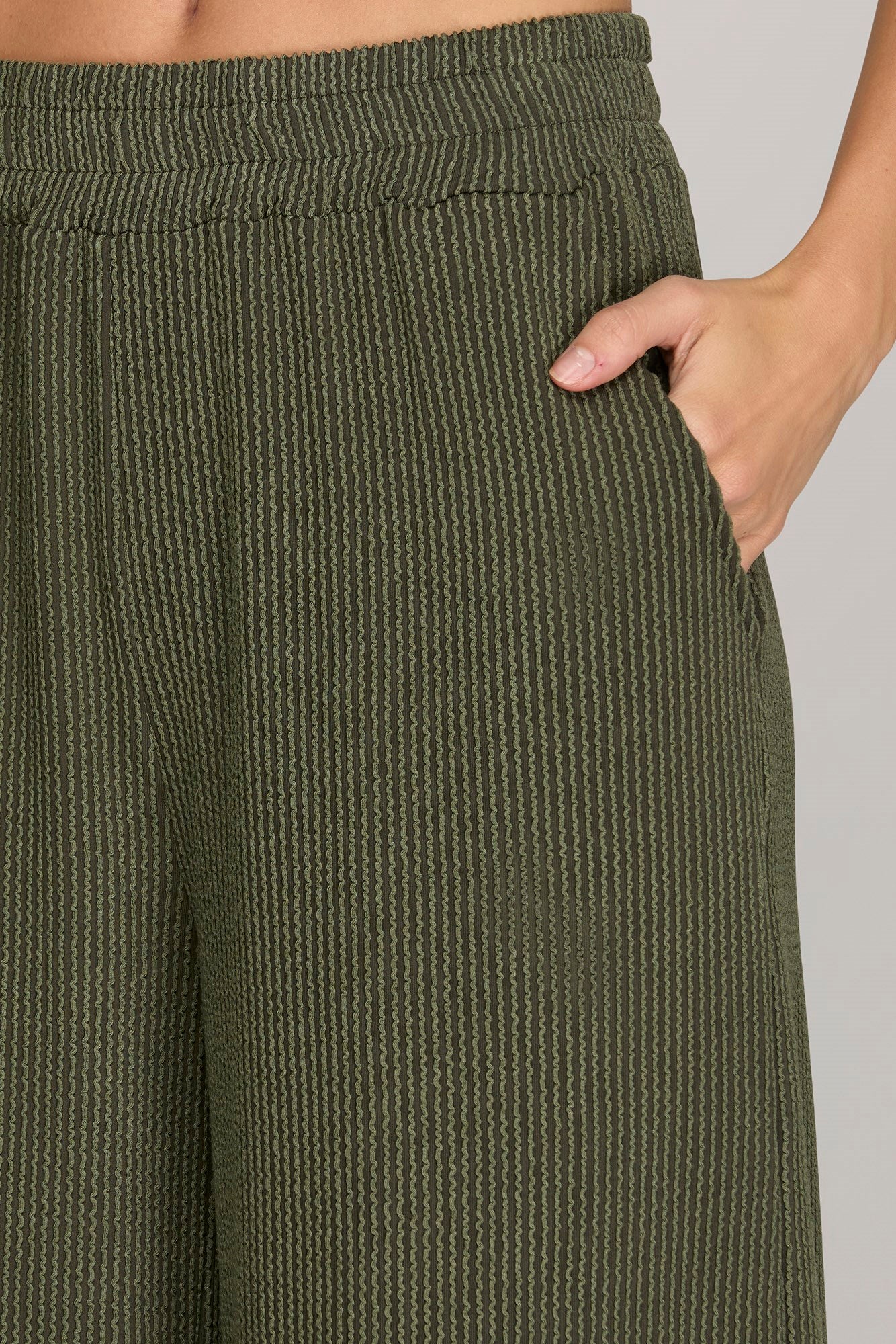 Capri Wide Leg Pant